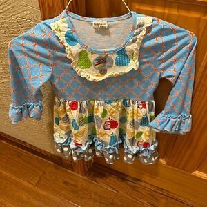 Girls size 6-7 tutu & lulu brand top